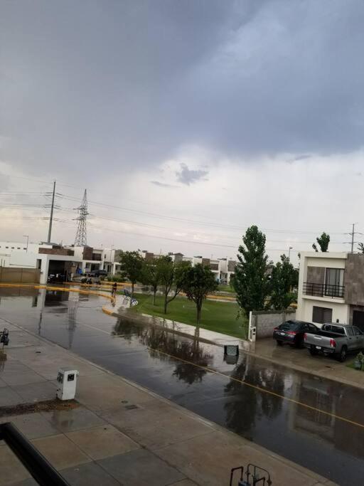 Moderna Habitacion/Bano Privada Lejlighed Ciudad Juárez Eksteriør billede
